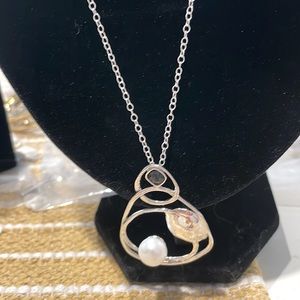 Silpada 24 in chain with sterling silver and a pearl. nib pendant